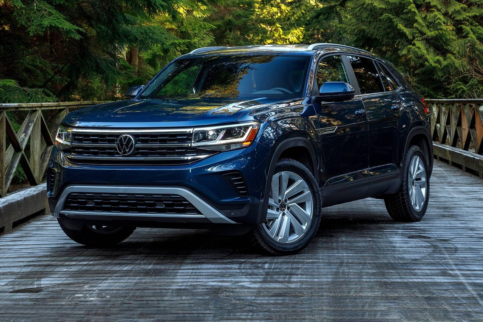 2023 Volkswagen Atlas Cross Sport Performance Features