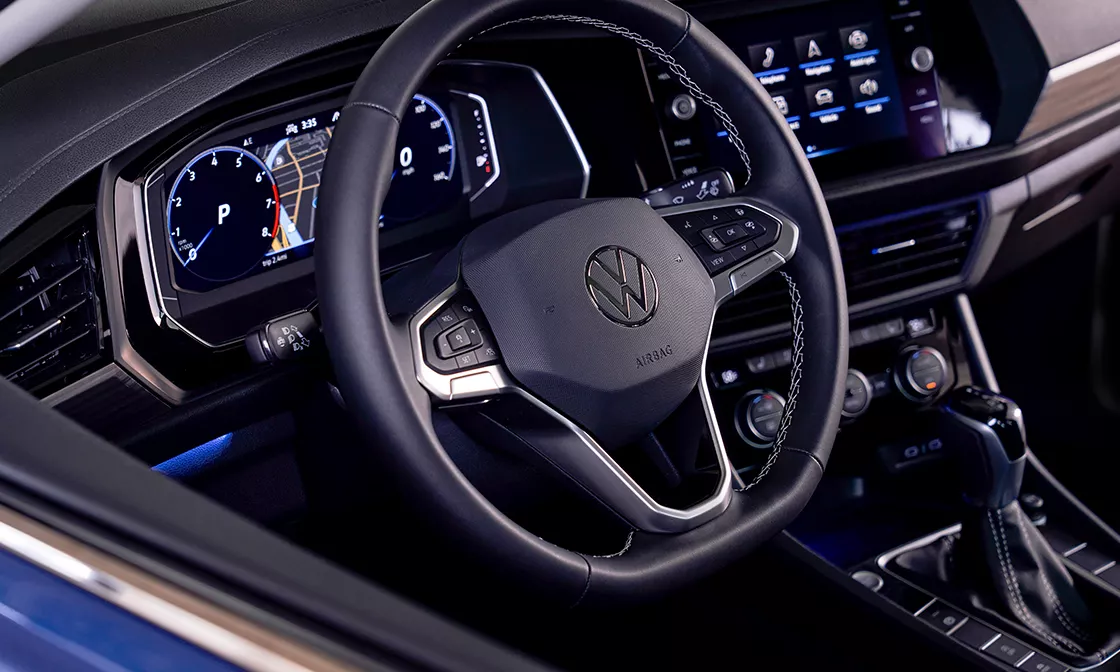 2023 Volkswagen Jetta SE Trim and Features
